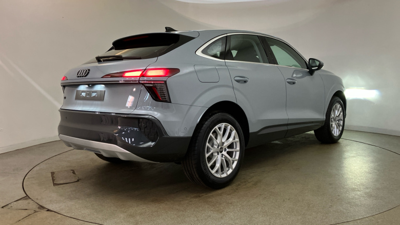 Audi Q3 1.5 TFSI Sport 5dr S Tronic Petrol Estate
